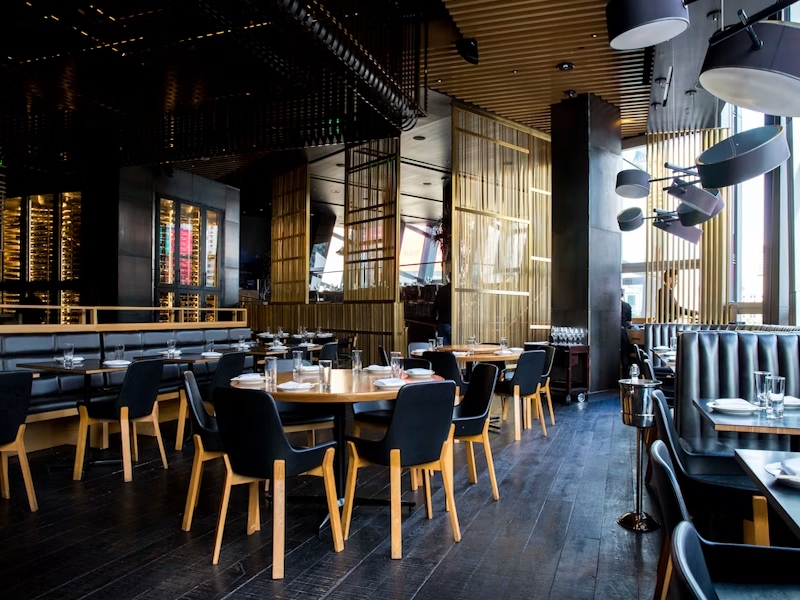 Restaurant dining experience voucher